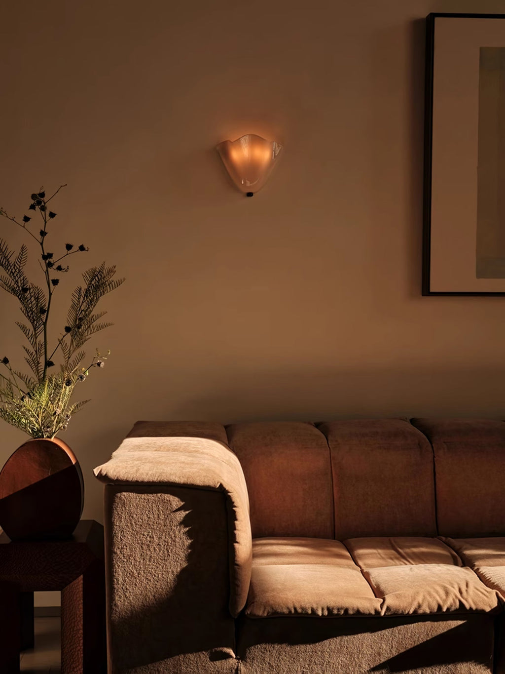 Lustra Lampe Murale Élégante aux Courbes Douces