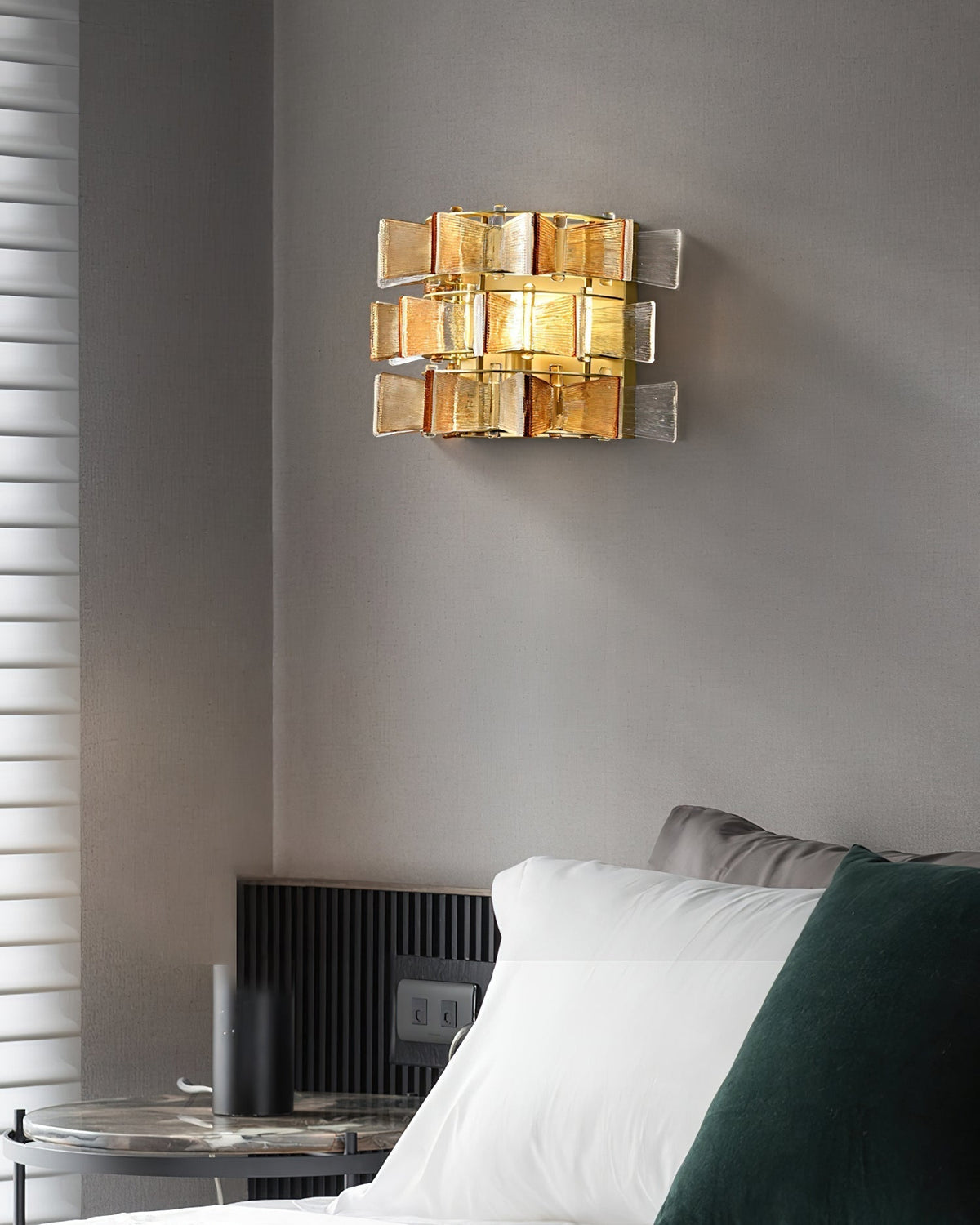 Celvara Applique Murale Accent Ruban en Verre Rainuré