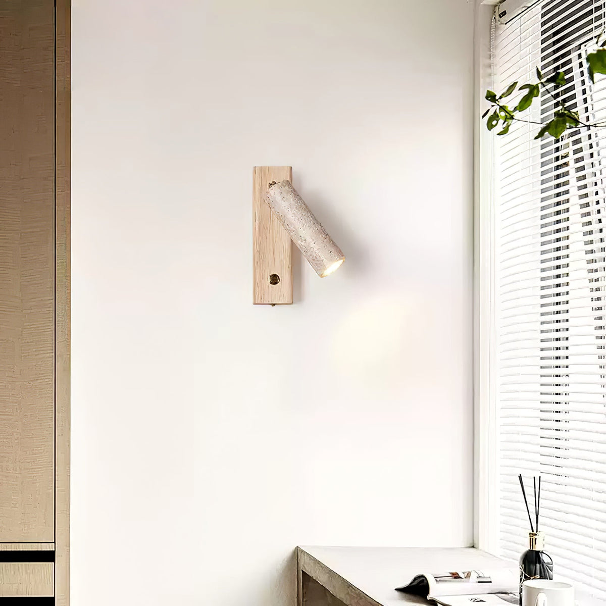 Ornoria Applique Murale Cylindrique en Travertin