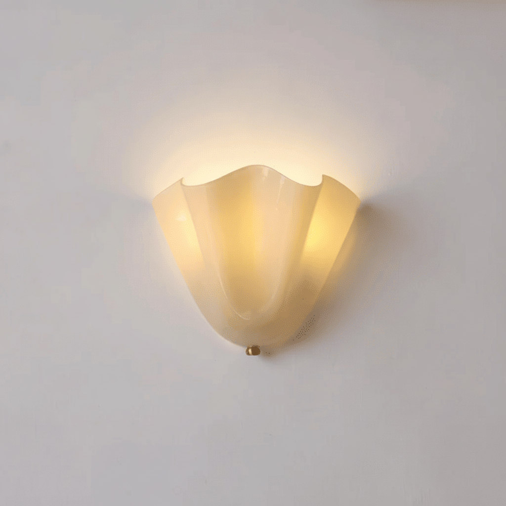Lampe Murale Élégante aux Courbes Douces Ambre Moderne
